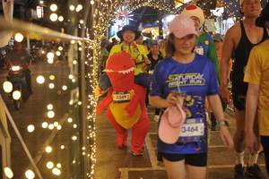 BIB: 3349, 3464
                            <button type="button" onclick="openModal(26274491)" class="btn btn-primary btn-sm float-right btn-popup" data-toggle="modal" data-target=".modal-high-quality">
                        <i class="fas fa-shopping-cart"></i> Add to Cart
                    </button>
                                            <button type="button" onclick="isThisMe(26274491, true)" class="btn btn-success btn-sm float-right btn-popup btn-isme hidden" data-toggle="tooltip" data-placement="bottom" title="นี่คือรูปของคุณใช่ไหม คลิกที่นี่เพื่อเอาเข้าอัลบั้ม">
                        <i class="fas fa-plus"></i> Add to album
                    </button>
                    <button type="button" onclick="isThisMe(26274491, false)" class="btn btn-warning btn-sm float-right btn-popup btn-isnotme hidden">
                        <i class="fas fa-ban"></i> Remove from album
                    </button>